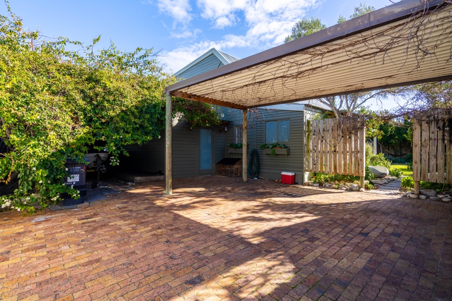 4 Bedroom Property for Sale in Kommetjie Western Cape